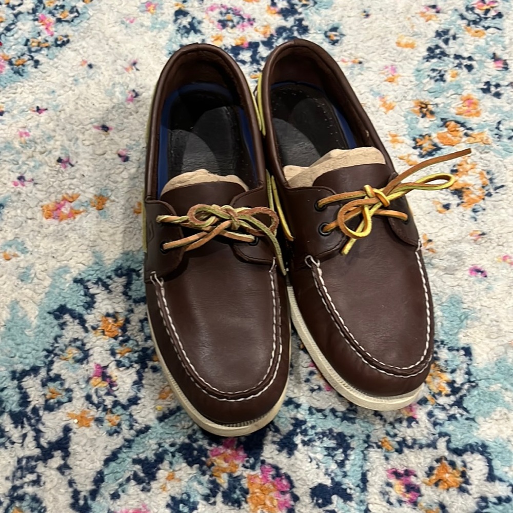 Men’s Sperry loafers